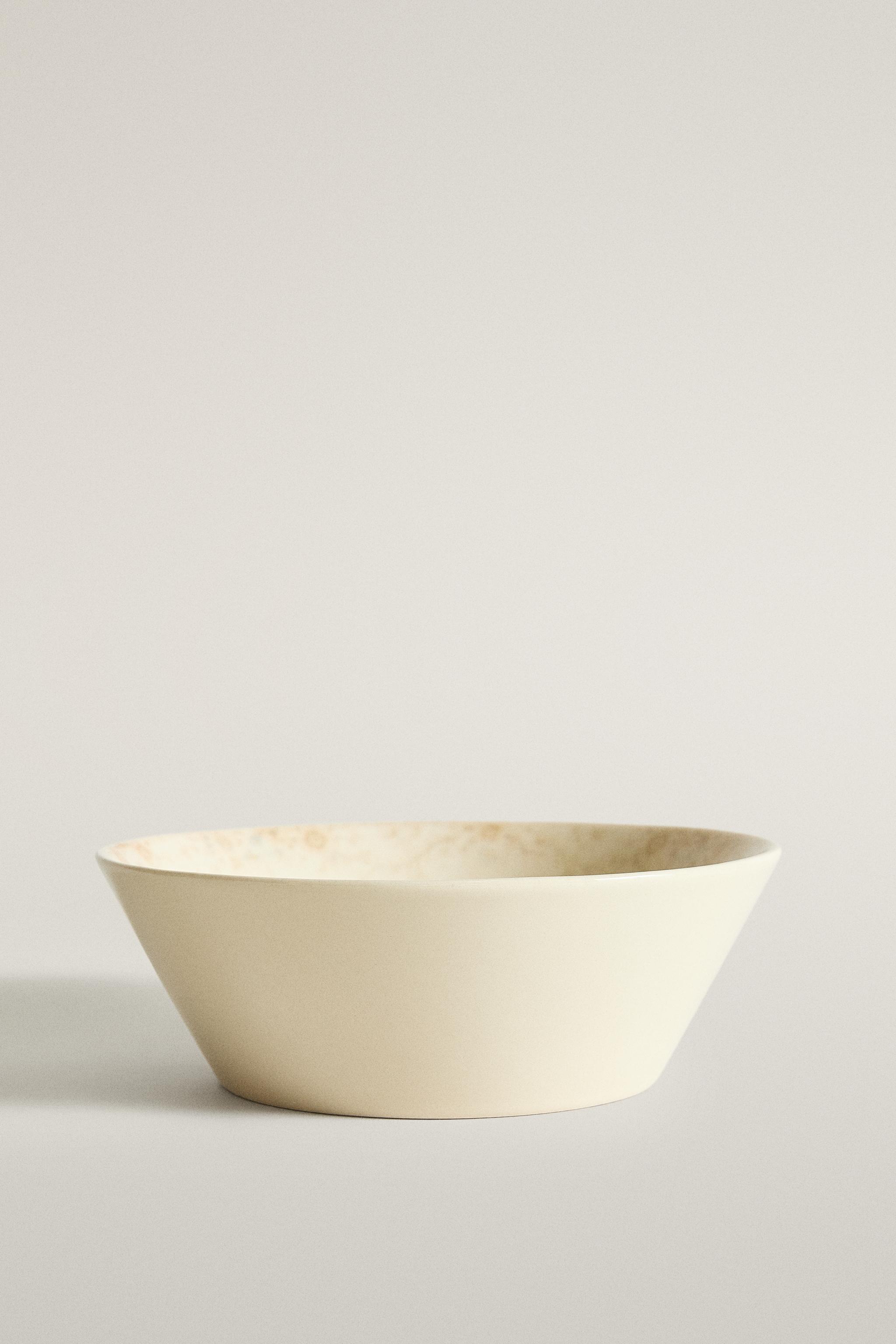 GARDENIA STONEWARE BOWL